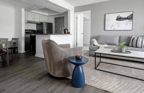 Winston - Salem Apartamento | Landing at Northcliffe Forest - 2 Bedrooms in N...