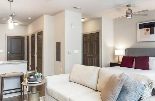 Plaza Midwood Apartamento | Landing at One305 Central - Studio in Plaza Midwood