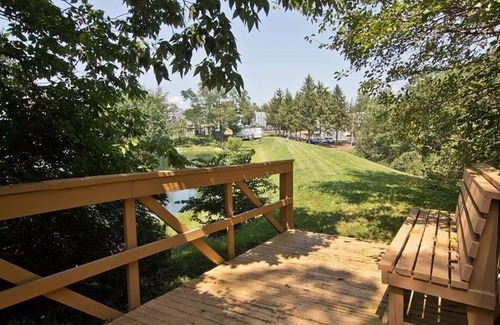 Lexington Apartamento | Landing at Saddlebrook at Tates Creek - 1 Bedroom in Downtown Lexington