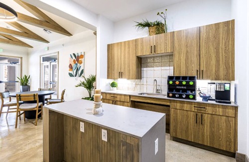 Pflugerville Apartamento | Landing at The Parker Austin - 1 Bedroom in Dow...