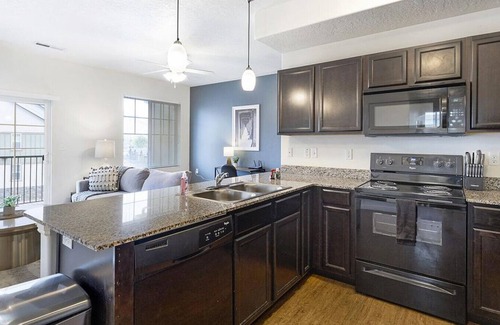 Pleasant Grove Apartamento | Landing at Viewpointe - 1 Bedroom in Downtown Pleasant Grove