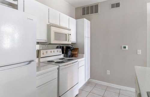Briarforest Apartamento | Landing | Modern 1BD, Gym, Pool