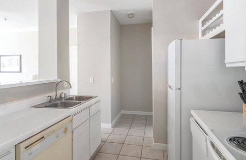 Briarforest Apartamento | Landing | Modern 1BD, Gym, Pool