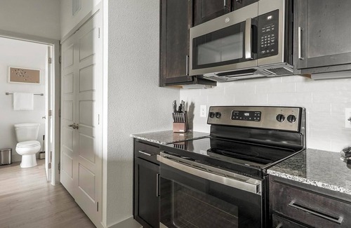 Austin Apartamento | Landing | Amazing 1BD, Gym, Pool