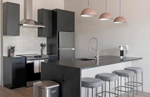 Inglewood Apartamento | Landing | Modern 2BD, Rooftop Lounge