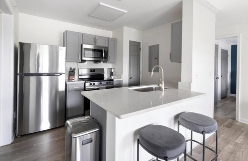 Murfreesboro Apartamento | Landing | Stylish 1BD, Courtyard, Game Room