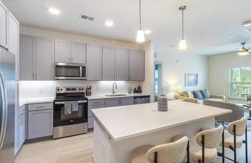 Santa Rosa Beach Apartamento | Landing | Chic 2BD, Pool, Yoga Studio