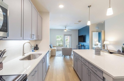 Santa Rosa Beach Apartamento | Landing | Chic 2BD, Pool, Yoga Studio