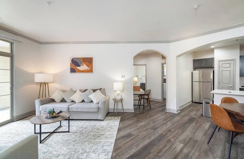 Corryville Apartamento | Landing | Spectacular 2BD, Gym, Clubhouse