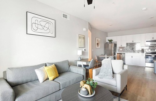 Townsite Apartamento | Landing | Stunning 1BD, Rooftop Lounge, Pool