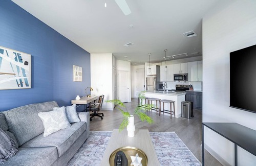 Pine Forest Apartamento | Landing | Modern 1BD, Gym, Clubhouse