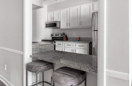 Homewood Apartamento | Landing | Spectacular 1BD, Gym, Clubhouse