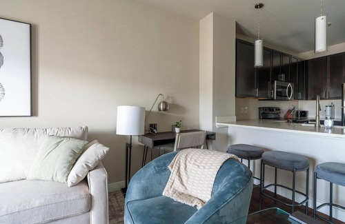 Katy Apartamento | Landing | Spectacular 1BD, Clubhouse, Courtyard