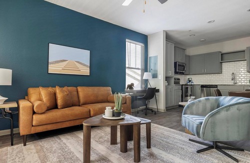 Paw Creek Apartamento | Landing | Spectacular 2BD, Gym, Clubhouse