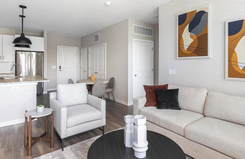 Huntsville Apartamento | Landing at Laurel at Dry Creek - 2 Bedrooms in ...