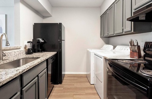 Cordova Apartamento | Landing | Stylish 2BD, Gym, Game Room