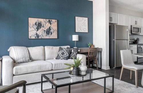 Mableton Apartamento | Landing | Amazing 2BD, Pool, Gym