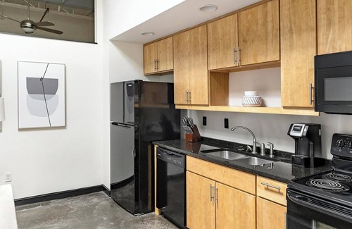 North Chesterfield Apartamento | Landing | Stylish 1BD, Clubhouse, Gym