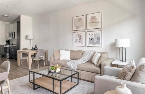 McKinney Apartamento | Landing | Incredible 1BD, Pool, Gym