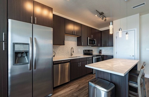 Indian Creek Apartamento | Landing | Stylish 1BD, Gym, Clubhouse