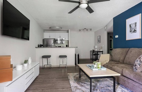 Villas Apartamento | Landing | Stylish 1BD, Pool, Clubhouse