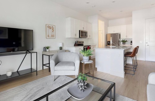 Casas Adobes Apartamento | Landing | Stylish 2BD, Pool