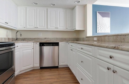 Bradenton Apartamento | Landing | Spectacular 2BD, Clubhouse, Gym