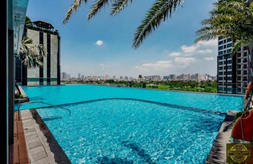 Hang Xanh Apartamento | Landmark 81 Imperial Tower Hotel & Skyline Lounge in Ho Chi Minh City