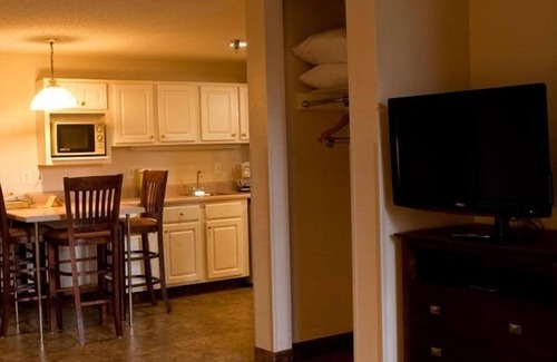 Fort Bragg Hotel | Landmark Inn Fort Liberty