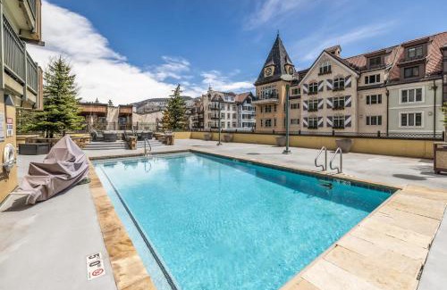 Vail Casa | Landmark Vail - Charming Condo for 8 with Resort-style Amenities