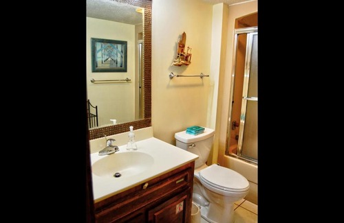 Arcadian Shores Apartamento | Lands End 214