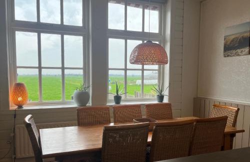 Elahuizen Casa | Landzicht Vakantiehuis aan de Fluessen