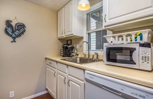 Lansing Casa | Lansing home: entre MSU y Old Town