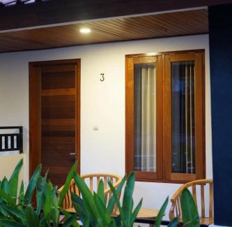 Kuta Cama Y Desayuno | Lantis ViBES Inn