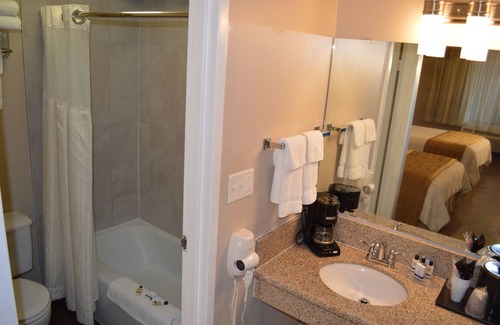 Laramie Hotel | Laramie Valley Inn