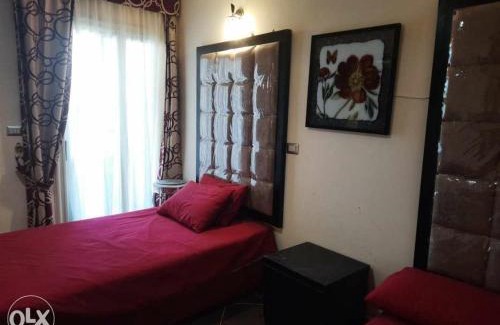Ras Sudar Apartamento | LARG BIG Chalet with private gardens for families