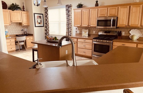 Bonita Casa | Large 3 bdm home close to Lake Sumpter pet friendly golf cart and WIFi included