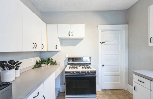 Lakewood Casa | Large 3 bedroom with a Hot Tub!
