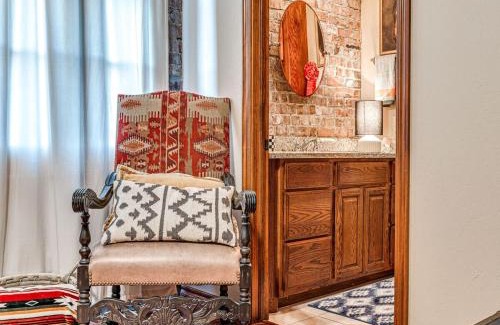 Central Oklahoma City Apartamento | Large 4-Bed Stockyards Hideaway