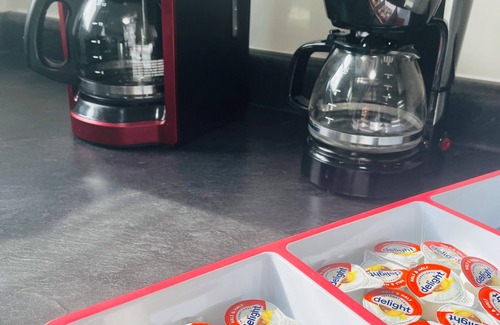 Massillon Casa | Large 5BR Home- Near Hall of Fame -Sleeps 13 -Big Yard & Parking