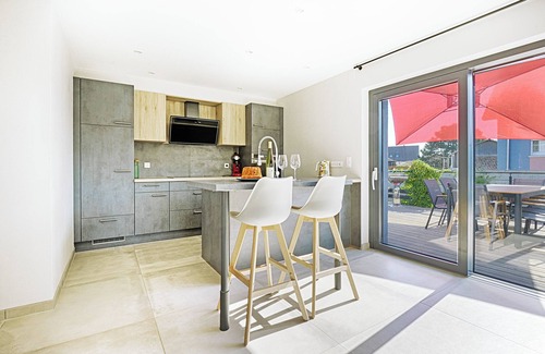 Sainte-Croix-en-Plaine Casa | Large 8-person house with sauna, terrace and garden close to Colmar