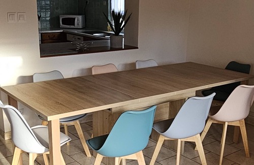 Stockfeld Casa | Large 8-person apartment, comfortable, peaceful and bright, refurbished
