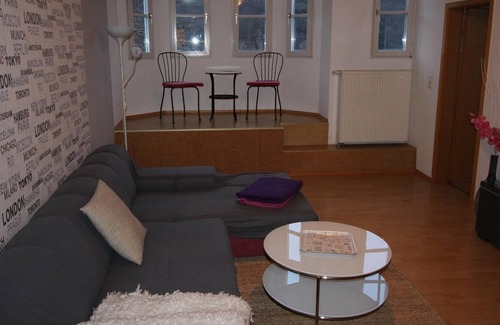 Mainz-Bingen Apartamento | Amplio apartamento con vistas al Rin.