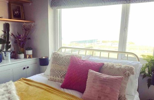 Cliftonville Apartamento | Large Apartment with Sea Views by the Beach in Margate, Sleeps 4