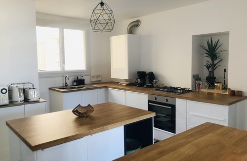 Douarnenez Apartamento | Large apartment with sea view over the port of Rosmeur