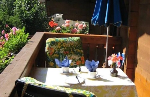 Kleinarl Casa | Large app.3-6p,2separate bedrooms,log cabin,cozy,quiet,sunny,close to the center