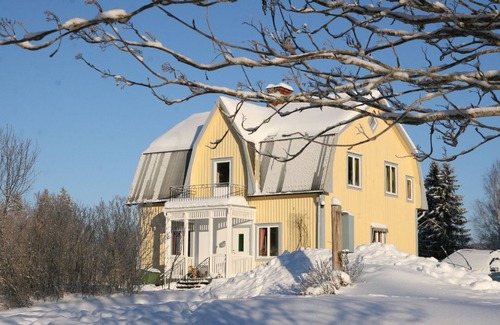 Lysvik Cabaña | Gran villa auténtica y renovada en un lago idílico - cerca de una zona de esquí