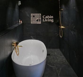 Nes Casa | Large cabin at Nesfjellet with lovely view, inddor Jacuzzi & sauna