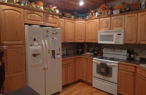 Crosslake Cabina | Large cabin close to Crosslake tucked away in the woods