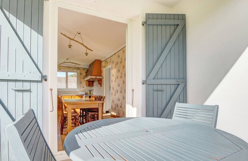 Marcillac-Vallon Casa | Large country gite